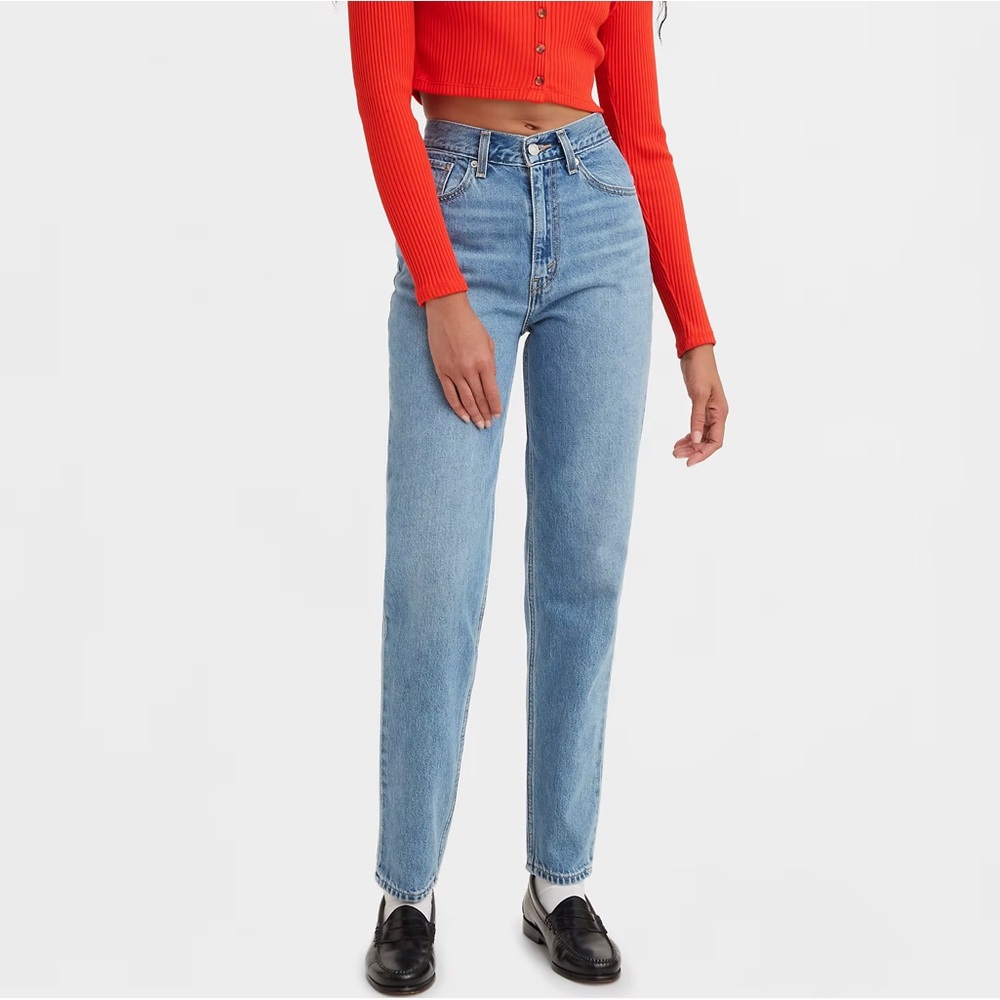 Levi’s Mom Jeans